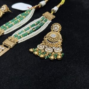 Designer Kundan & Pearl Choker Set with Matching Earrings